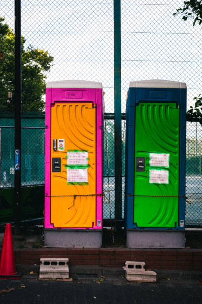 Best Porta potty delivery and setup  in Lyons, IL