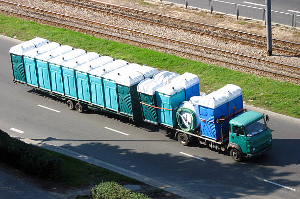 Professional porta potty rental in Lyons, IL